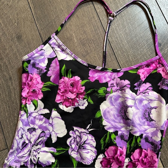 Victoria’s Secret Racerback Floral Crop Tank - Picture 2 of 7